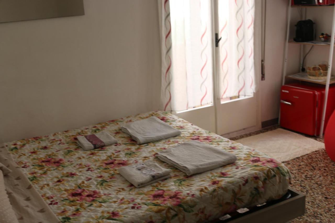 Venezia Lovely Rooms Lido di Venezia Exterior photo